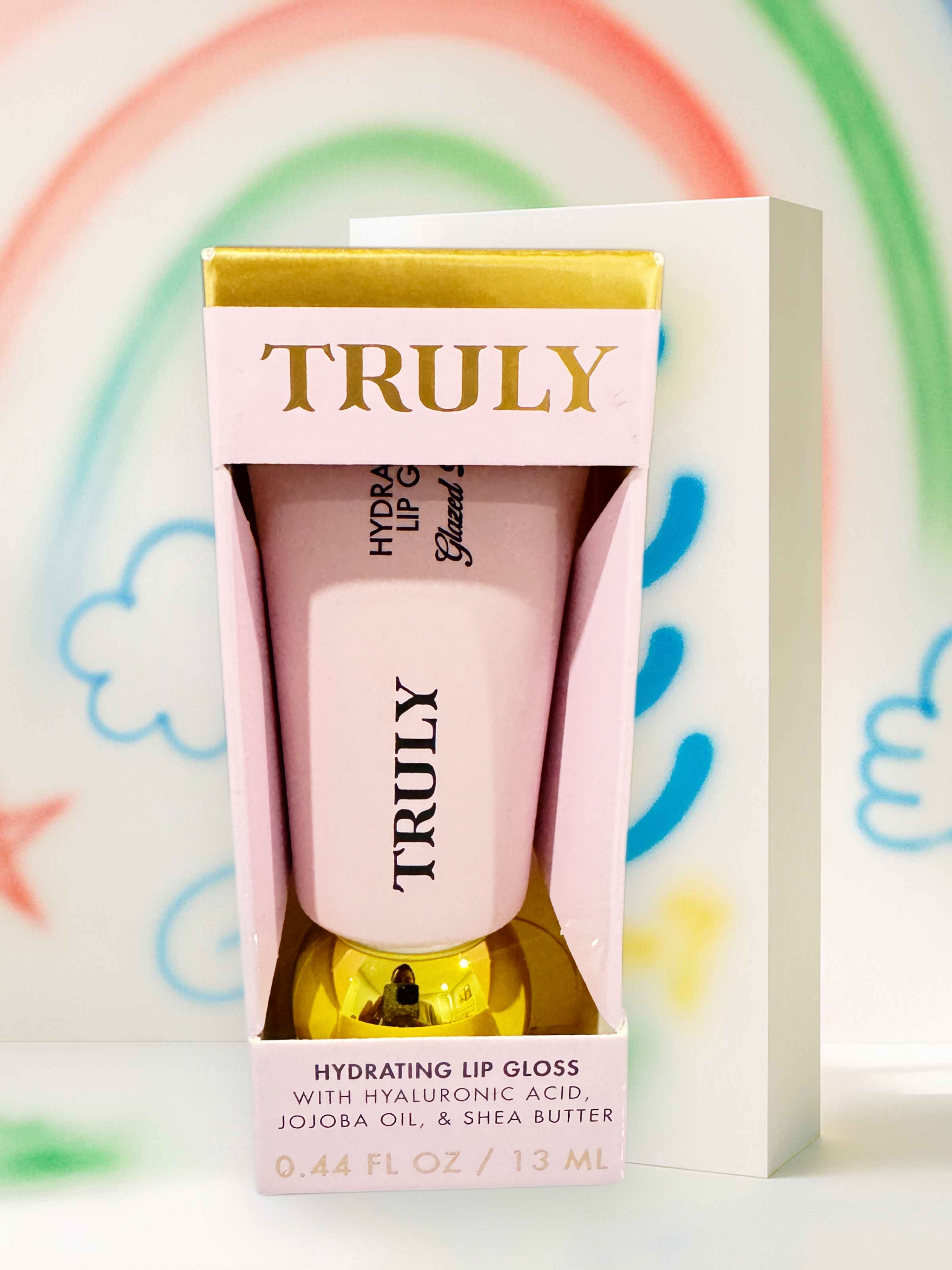 Truly hydrating lip gloss